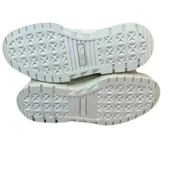 Women's NWOT Fenty PUMA Mayze Mid Safari Casual Shoes Sneakers Beige Size 6 - Picture 7 of 8